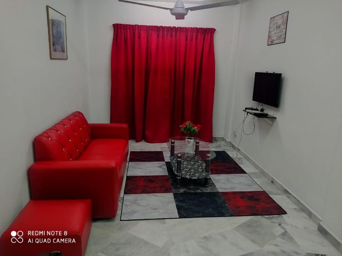 Pd Laguna Homestay Red ポートディクソン エクステリア 写真