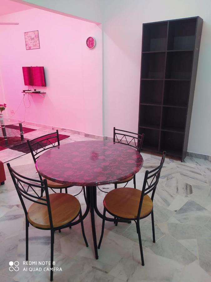 Pd Laguna Homestay Red ポートディクソン エクステリア 写真